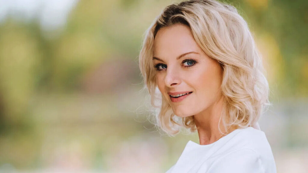 Susanne Steiger Todesursache: Ist die „Bares für Rares“-Expertin wirklich gestorben? Susanne Steiger Todesursache: Ist die "Bares für Rares"-Expertin wirklich gestorben?